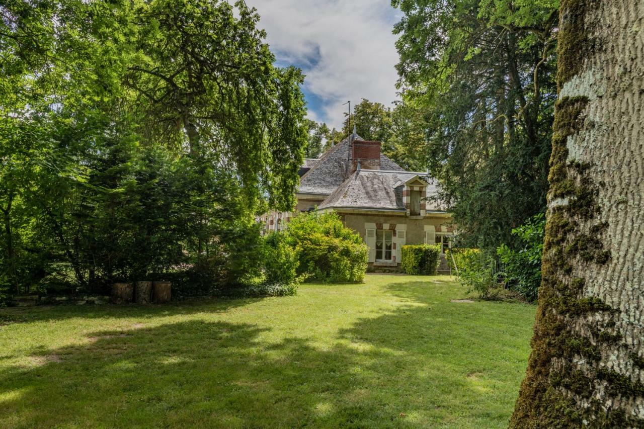 Ancien Pavillon De Chasse Du Chateau De Chaumont Sur Loire Villa Exterior foto